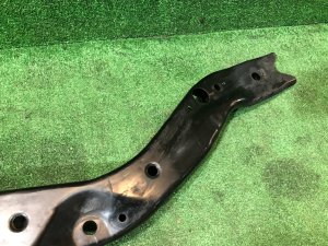 纵臂 левая SUBARU FORESTER OEM 50515SA010 SG5 2004 EJ205 AT