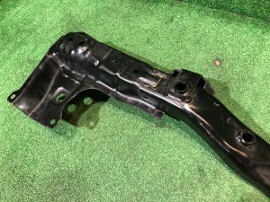 Балка продольная правая SUBARU FORESTER OEM 50515SA000 SG5 2004 EJ205 AT