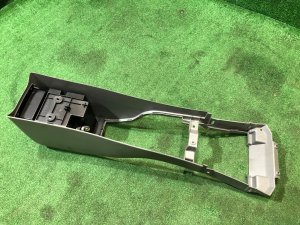 手套箱与扶手 SUBARU FORESTER OEM 92111SA000ND SG5 2004 BLUE 35J