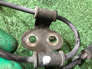 左フロントABSセンサー SUBARU FORESTER OEM 27540SA030 SG5 2004 EJ205 AT