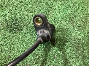 右フロントABSセンサー SUBARU FORESTER OEM 27540SA020 SG5 2004 EJ205 AT