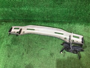 后保险杠防撞梁 SUBARU FORESTER OEM 57712SA070, 57712SA110, 57712SA120 SG5 2004 BLUE 35J