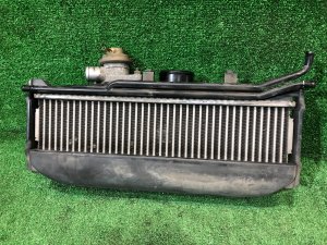 Интеркулер SUBARU FORESTER OEM 21820AA300 SG5 2004 EJ205 AT