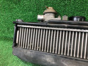 Интеркулер SUBARU FORESTER OEM 21820AA300 SG5 2004 EJ205 AT