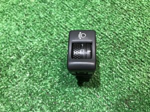 Кнопка корректора фар 83011SA000 SUBARU FORESTER