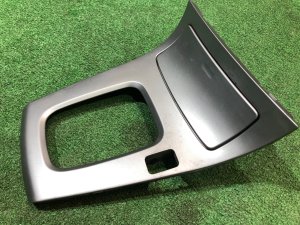ATシフトコンソール пепельница SUBARU FORESTER OEM 92121SA060 SG5 2004