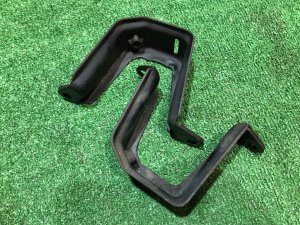 Крепление заднего стабилизатора SUBARU FORESTER OEM 20540SA050, 20540SA060 SG5 2004 BLUE 35J