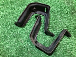 Крепление заднего стабилизатора SUBARU FORESTER OEM 20540SA050, 20540SA060 SG5 2004 BLUE 35J