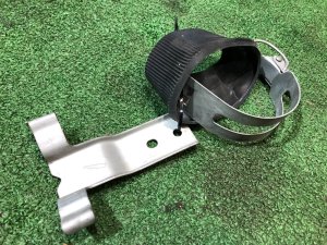 Крепление топливного фильтра SUBARU FORESTER OEM 42053AA000, 42031AA040, 42050AA020 SG5 2004 EJ205 AT