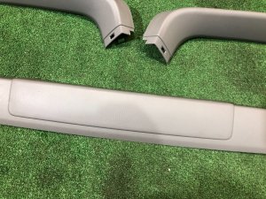 Обшивка пятой двери SUBARU FORESTER OEM 94320SA000ND, 94330SA000ND, 94330SA010ND, 92023SA000, 92023SA010 SG5 2004 BLUE 35J