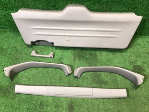 Обшивка пятой двери SUBARU FORESTER OEM 94320SA000ND, 94330SA000ND, 94330SA010ND, 92023SA000, 92023SA010 SG5 2004 BLUE 35J