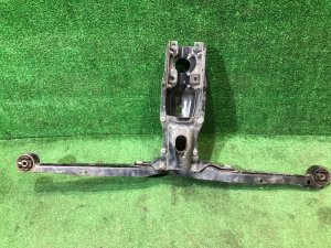 Балка редуктора SUBARU FORESTER OEM 41310SA001 SG5 2004 EJ205 AT