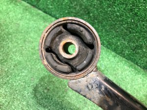 Балка редуктора SUBARU FORESTER OEM 41310SA001 SG5 2004 EJ205 AT