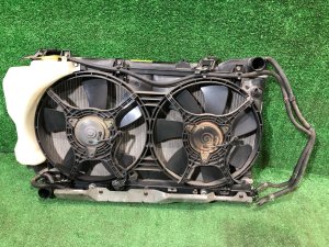 Радиатор двигателя SUBARU FORESTER OEM 45111SA010 SG5 2004 EJ205 AT