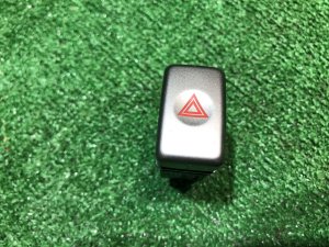 Кнопка аварийной остановки 83037SA000 SUBARU FORESTER