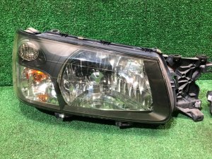 Фары ксенон SUBARU FORESTER OEM 84001SA400, 84001SA410 SG5 2004