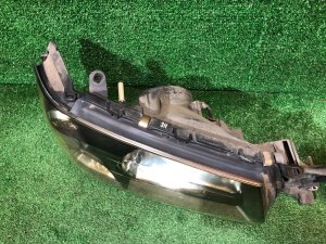 Фары ксенон SUBARU FORESTER OEM 84001SA400, 84001SA410 SG5 2004