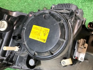 Фары ксенон SUBARU FORESTER OEM 84001SA400, 84001SA410 SG5 2004