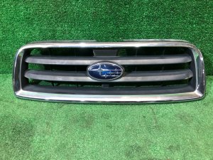Решетка радиатора 91121SA020 SUBARU FORESTER
