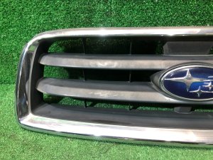 Решетка радиатора SUBARU FORESTER OEM 91121SA020 SG5 2004 BLUE 35J