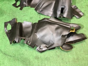 Шумоизоляция багажника SUBARU FORESTER OEM 90815SA020, 90815SA010 SG5 2004