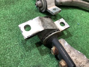 Рычаги передние SUBARU FORESTER OEM 20202SA020, 20202SA030 SG5 2004 EJ205 AT
