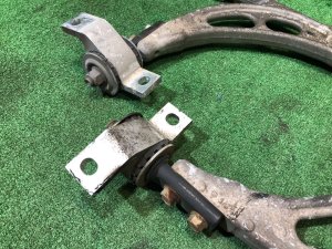 Рычаги передние SUBARU FORESTER OEM 20202SA020, 20202SA030 SG5 2004 EJ205 AT