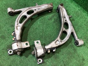 Рычаги передние SUBARU FORESTER OEM 20202SA020, 20202SA030 SG5 2004 EJ205 AT