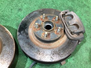 Ступицы передние 294мм SUBARU FORESTER OEM 28052AA000, 26310AC040, 26292AE020, 26292AE030 SG5 2004 EJ205 AT