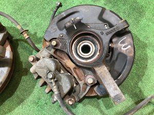Ступицы передние 294мм SUBARU FORESTER OEM 28052AA000, 26310AC040, 26292AE020, 26292AE030 SG5 2004 EJ205 AT