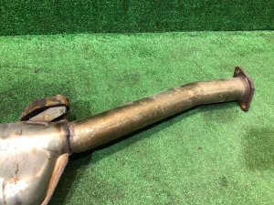 Средняя часть глушителя катализатор RCSA2 SUBARU FORESTER OEM 44200SA010 SG5 2004 EJ205 AT
