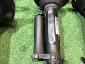 Стойки как новые. комплект SUBARU FORESTER OEM 20310SA041, 20310SA051, 20360SA020, 20360SA030 SG5 2004 EJ205 AT