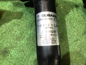 Стойки как новые. комплект SUBARU FORESTER OEM 20310SA041, 20310SA051, 20360SA020, 20360SA030 SG5 2004 EJ205 AT