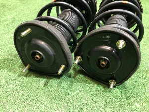 Стойки как новые. комплект SUBARU FORESTER OEM 20310SA041, 20310SA051, 20360SA020, 20360SA030 SG5 2004 EJ205 AT