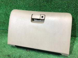Бардачок SUBARU LANCASTER OEM 66120AE000GE BH9 BHE 1999 BEIGE 8L5