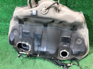 Бензобак SUBARU LANCASTER OEM 42012AE000 BH9 1999 EJ254