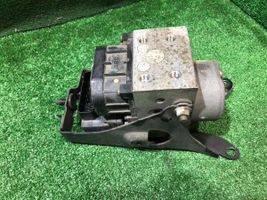 ABS模块 27531AC050 SUBARU LANCASTER