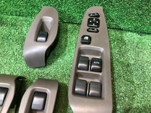 Блок управления стеклоподъемниками SUBARU LANCASTER OEM 83071AE000, 83071AE040 BHE BH9 1999 EJ254