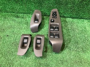 Блок управления стеклоподъемниками 83071AE000, 83071AE040 SUBARU LANCASTER