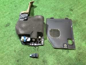 Вентилятор багажника комплект с кнопкой и фишкой SUBARU LANCASTER OEM 72710AE000, 94056AE050, 83001AE040 BHE BH9 BH5 1999 EJ254