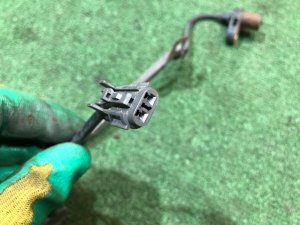 Датчик ABS задний левый SUBARU LANCASTER OEM 27540AE050 BHE BH9 1999 EJ254