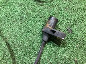 Датчик ABS передний правый SUBARU LANCASTER OEM 27540AE080 BHE BH9 1999 EJ254