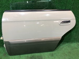 Дверь задняя левая SUBARU LANCASTER OEM 60400AE430 BHE BH9 1999 BEIGE 8L5