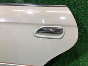 Дверь задняя левая SUBARU LANCASTER OEM 60400AE430 BHE BH9 1999 BEIGE 8L5