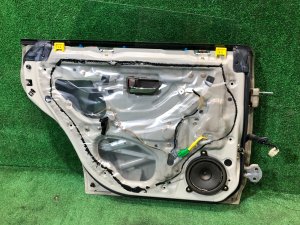 Дверь задняя левая SUBARU LANCASTER OEM 60400AE430 BHE BH9 1999 BEIGE 8L5