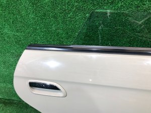 Дверь задняя правая SUBARU LANCASTER OEM 60400AE420 BHE BH9 1999 BEIGE 8L5