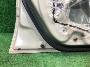 Дверь передняя левая SUBARU LANCASTER OEM 60009AE050 BHE BH9 1999 BEIGE 8L5