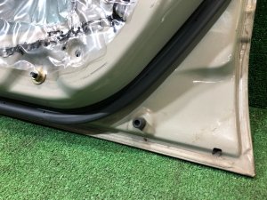 Дверь передняя правая SUBARU LANCASTER OEM 60009AE040 BHE BH9 1999 BEIGE 8L5