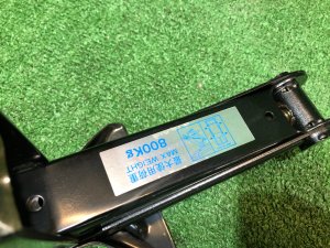Домкрат высокий SUBARU LANCASTER OEM 97030AC061 BH9 1999