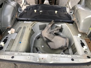 Задняя часть Rear cut SUBARU LANCASTER OEM 52122AE100, 52421AE060, 51410AE160, 51410AE170 BH9 1999 BEIGE 8L5